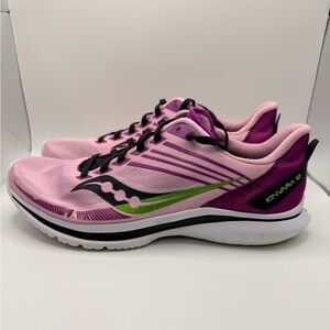 SAUCONY Kinvara 12 Fairytale Razzle Women’s Athletic Sneakers Size 11